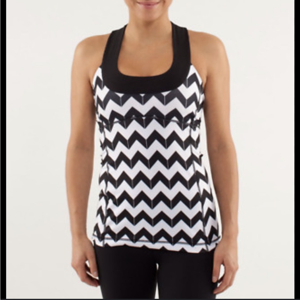 Lululemon Scoop Neck